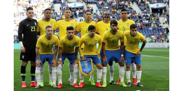 Lucas Paquetá é o novo dono da camisa nº 10 do Brasil